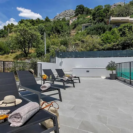 Hébergement de vacances Sky High *