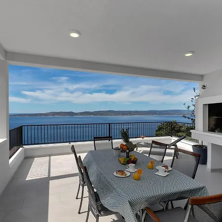 Sky High Hébergement de vacances *