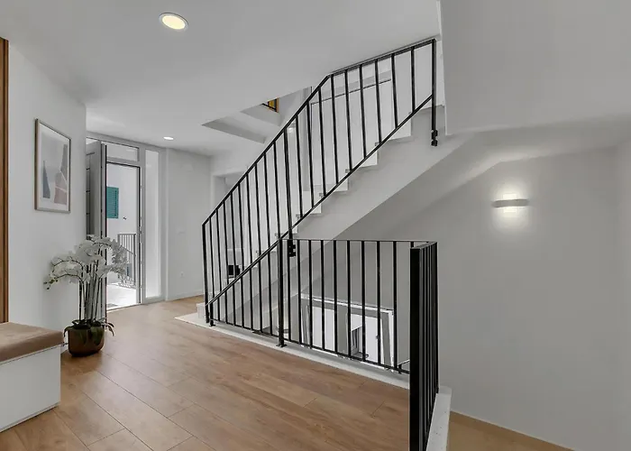 Sky High Vikendica Brela