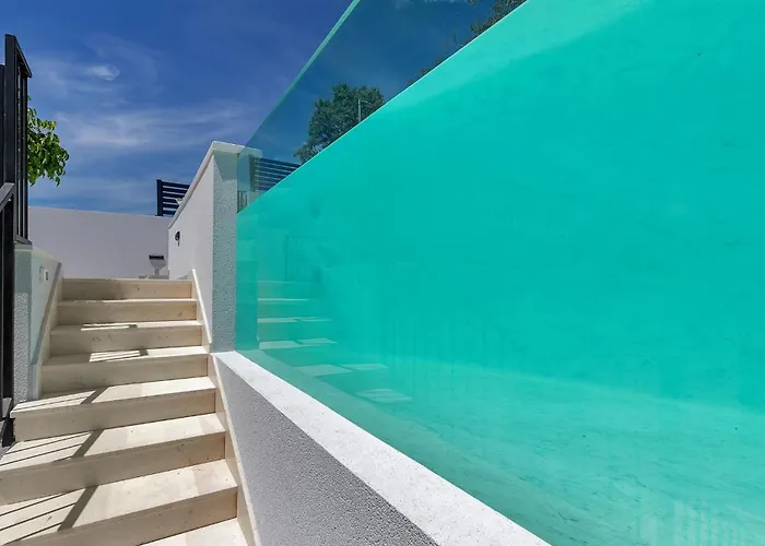 Vikendica Sky High Brela